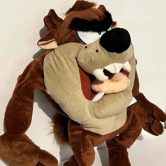 Nanco Looney Tunes Tax Plush - Picture 6 of 9